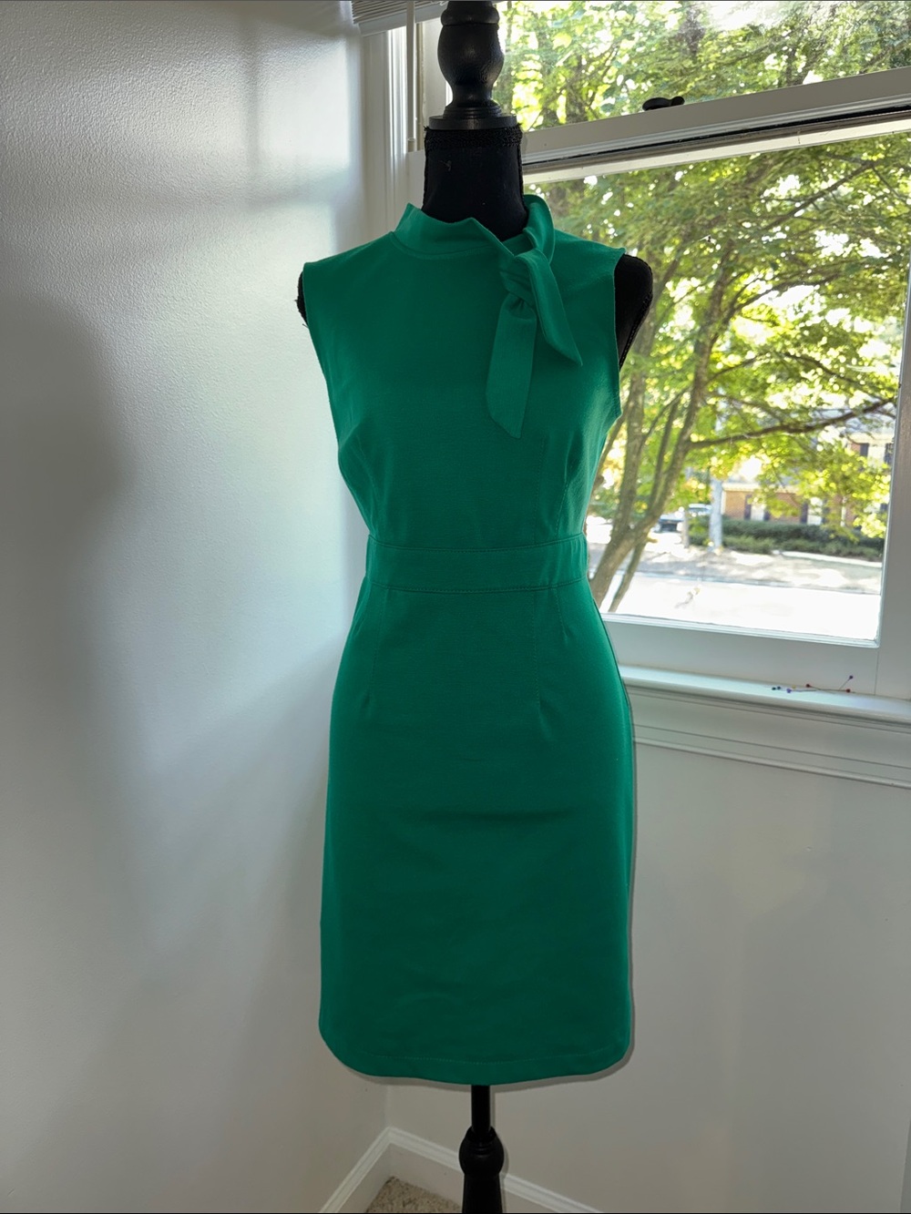 Merona Emerald Green Sleeveless Midi Dress with Neck Tie